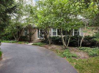 99 Church Rd, Winnetka, IL 60093