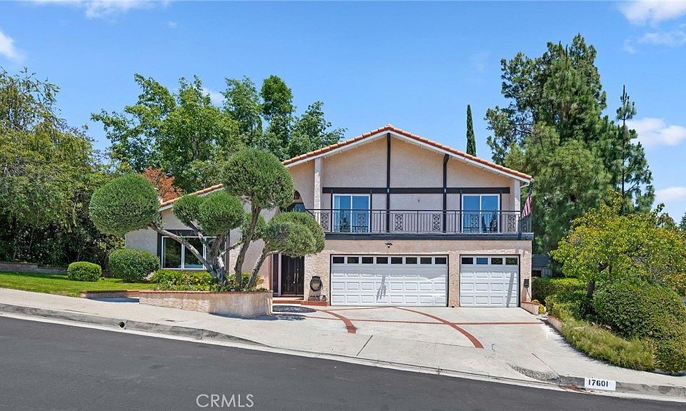 1st image of 17601 Arvida Dr