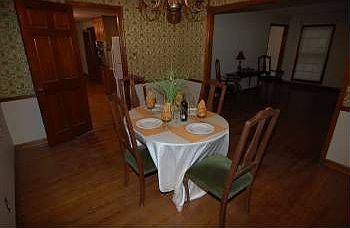 4th image of 4241 Hambrick Way
