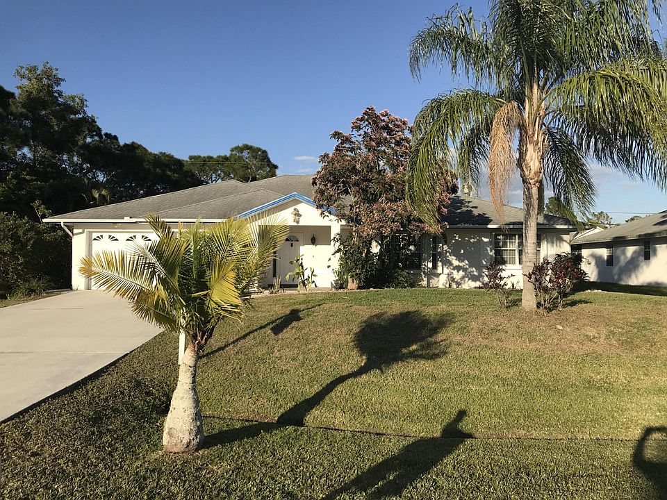 1st image of 2811 SE Eagle Drive