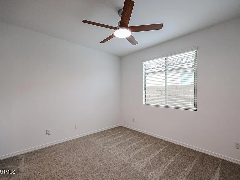 8752 W Medlock Dr — Photo 34