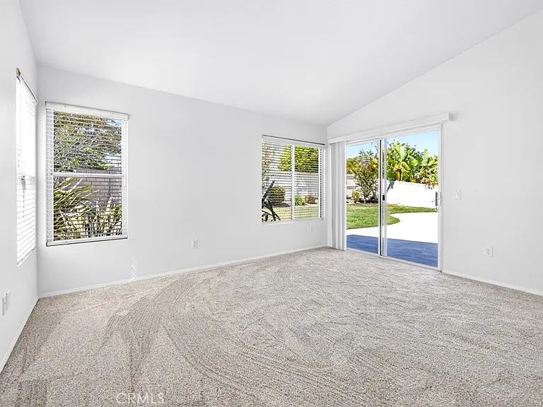 1699 Ramona Dr — Photo 36