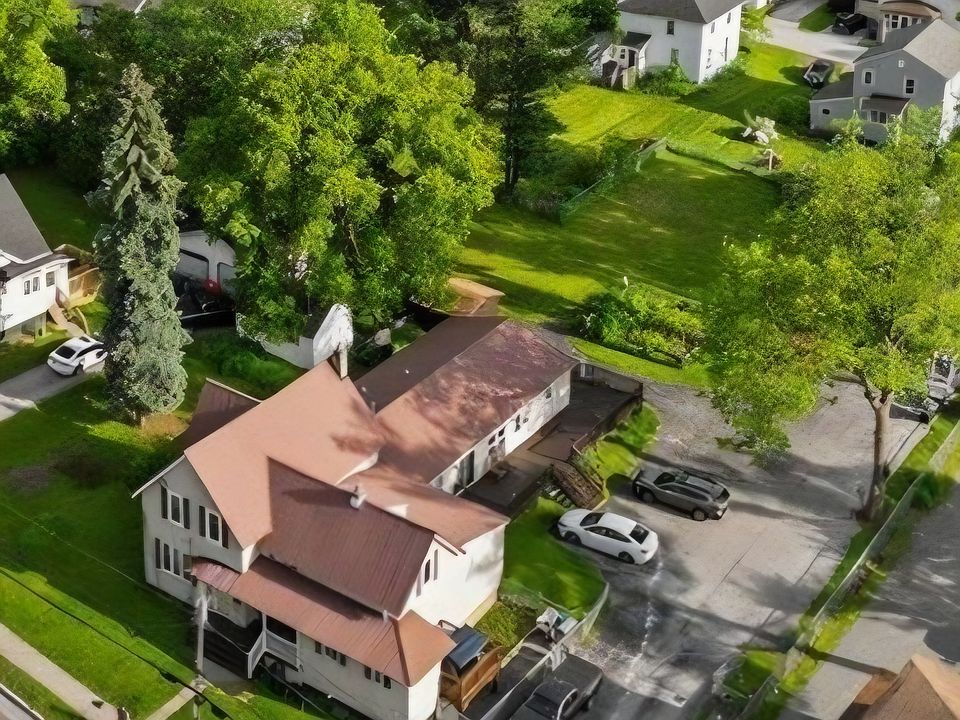 1st image of 14 Lower Newton St #14