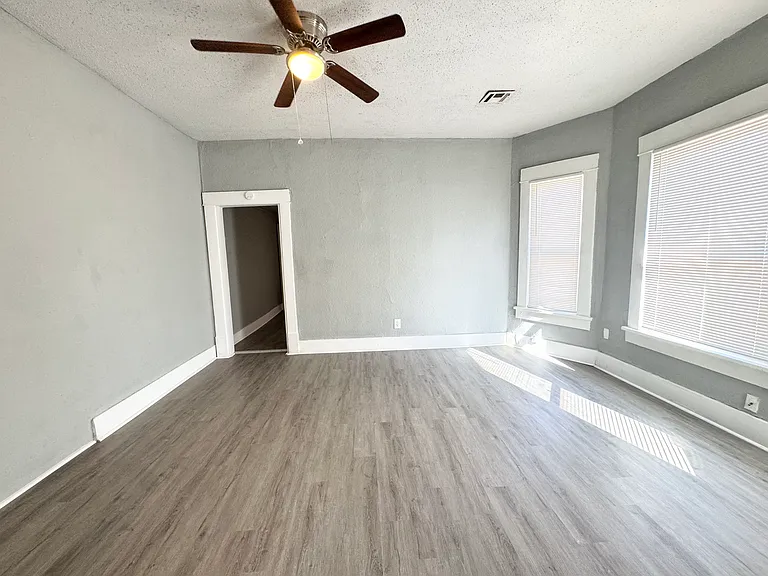 1119 NW 9th St #A — Photo 14