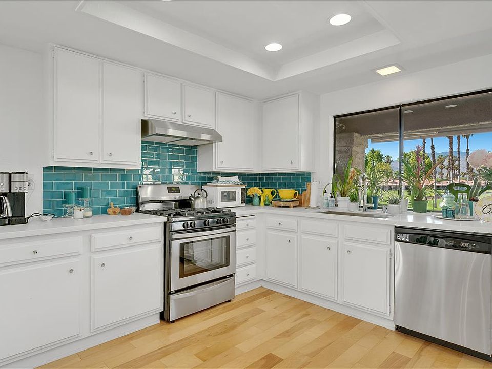 2nd image of 157 N Camino Arroyo