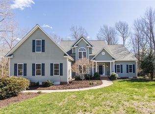 7113 Highcrest Ridge Dr, Chesterfield, VA 23838