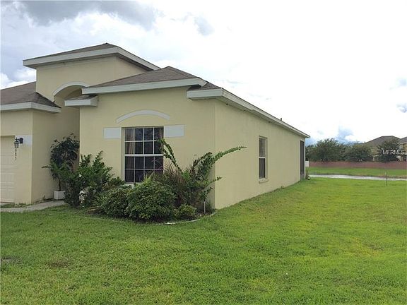 2nd image of 685 Hacienda Cir