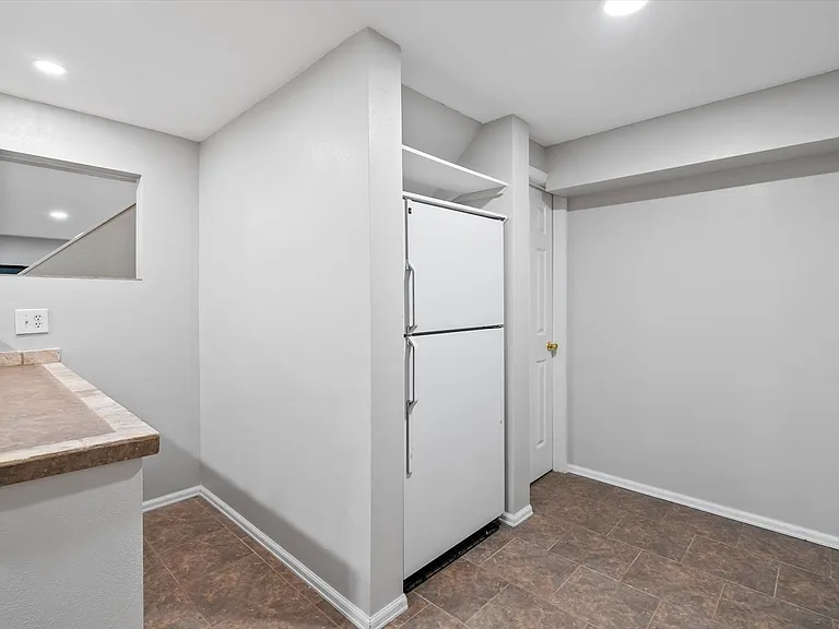3043 W 109th Pl — Photo 26