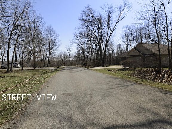 4th image of 779 Daffodil Dr