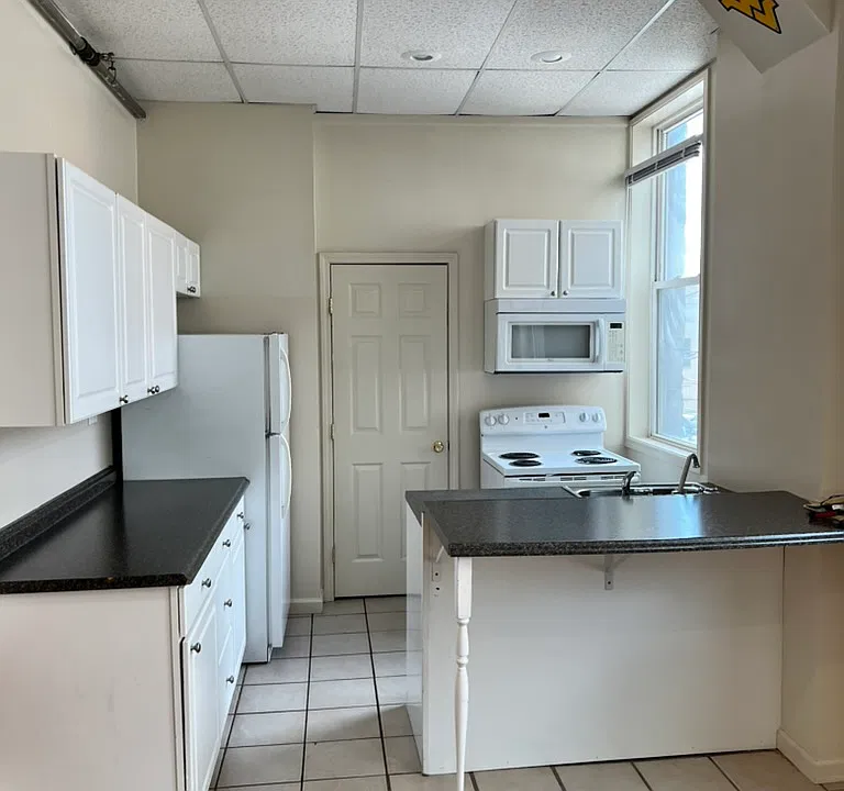 387 High St #2