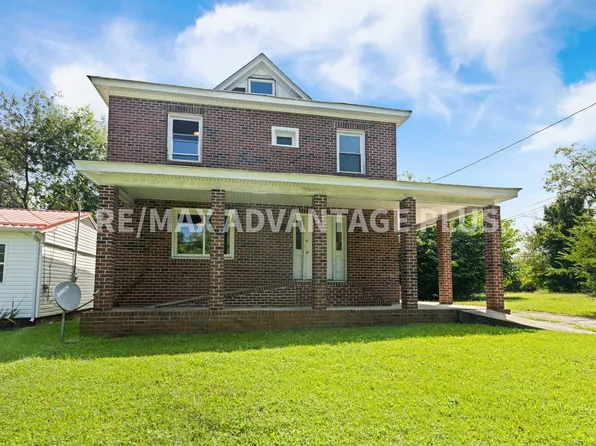 Apartment In Blackstone, 516 N Center St #B, Blackstone, VA 23824