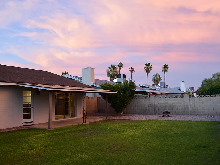 1507 E Palmcroft Dr — Photo 17