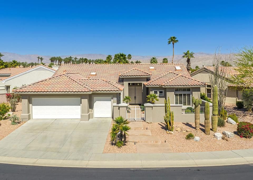 1st image of 78511 Gorham Ln
