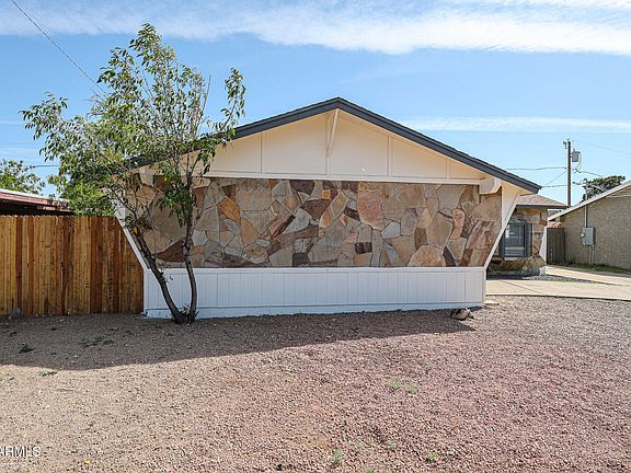 4th image of 3119 W COUNTRY GABLES Drive