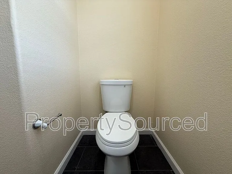 1830 Persimmon Way — Photo 34
