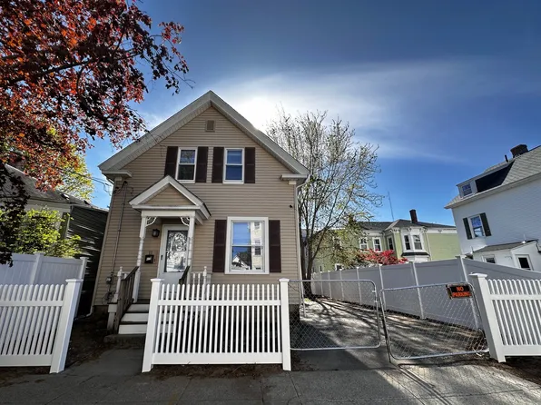 11 Porter St, Haverhill, MA 01832