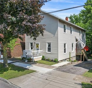 515 Cayuga Dr, Niagara Falls, NY, 14304