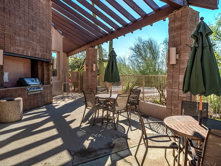 6655 N Canyon Crest Dr #9253 — Photo 22