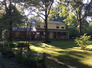 22192 Carltons Dell Rd, Danville, IL 61834