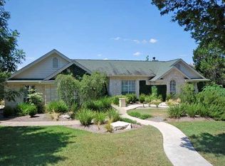 1044 Hidden Hills Dr, Dripping Springs, TX 78620