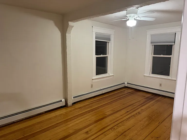 160 Washington St #2 — Photo 9