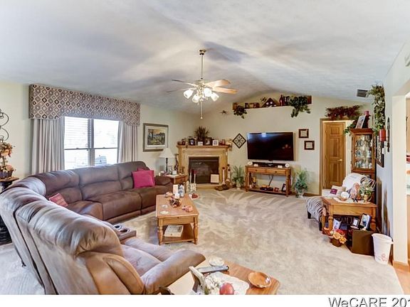 5th image of 424 Brett Ln