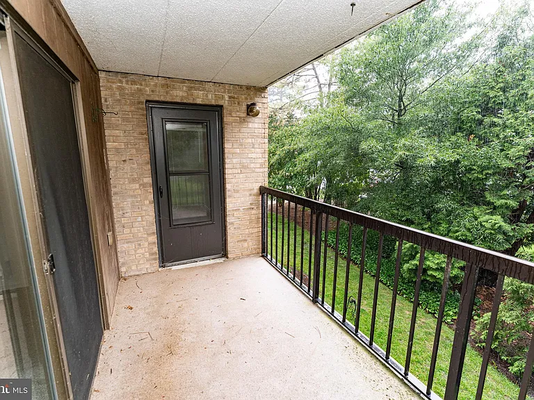 227 Canal Park Dr #206 — Photo 21