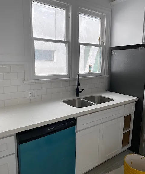 Vista - 1523 1/2 — Photo 9