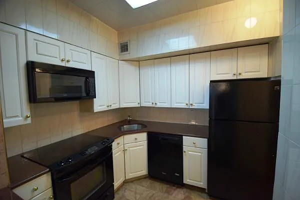 Sold by Global Realty Opportunities | media 4