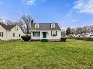 2249 Coleman Dr, Youngstown, OH