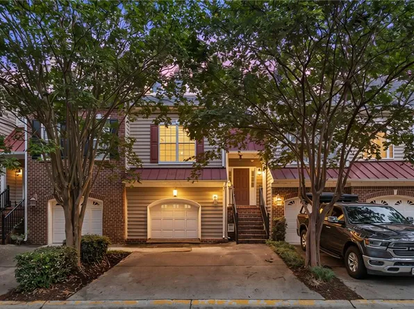 4404 Leamore Square Rd, Virginia Beach, VA 23462