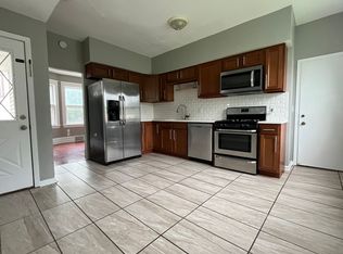 444 Clinton Ave, Saint Paul, MN 55107