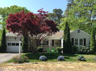 29 Jet Way, East Dennis, MA 02641