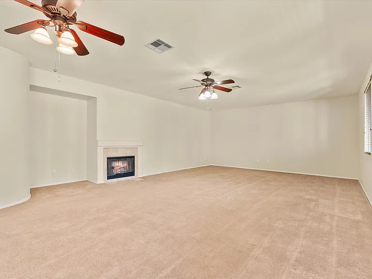 13564 Williamson Rd — Photo 8