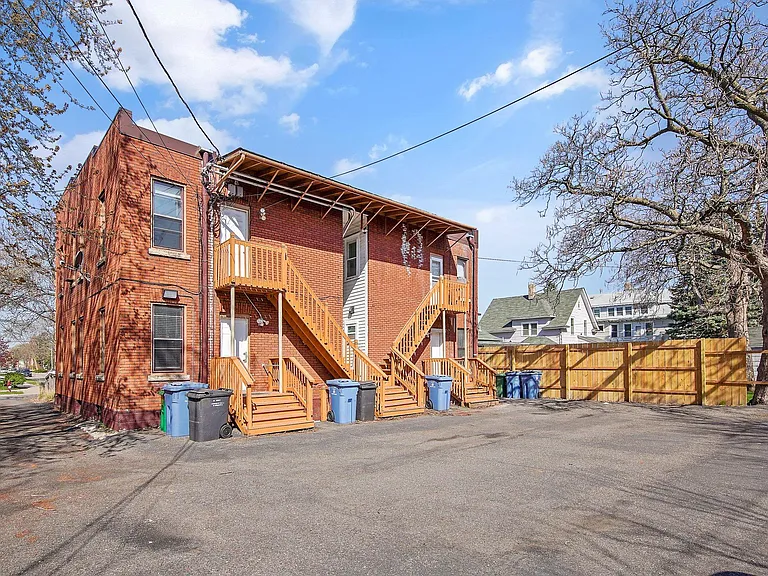 1825 Fillmore St NE #1 — Photo 10