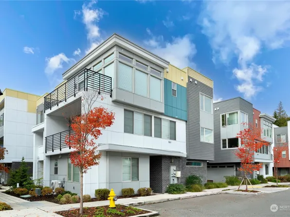 11517 117th Lane NE #3, Kirkland, WA 98034