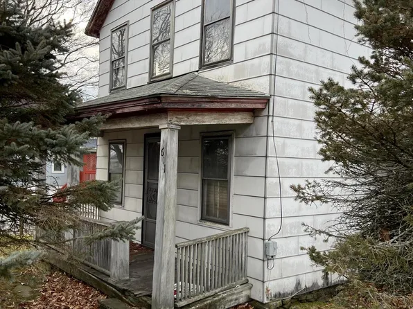 601 Miller St, Eynon, PA 18403