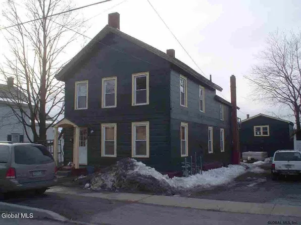 21 Delaware Avenue, Hudson Falls, NY 12839
