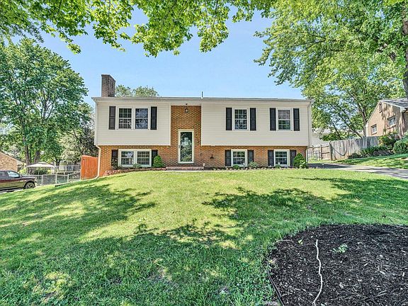 2nd image of 5220 Foxtail Ln