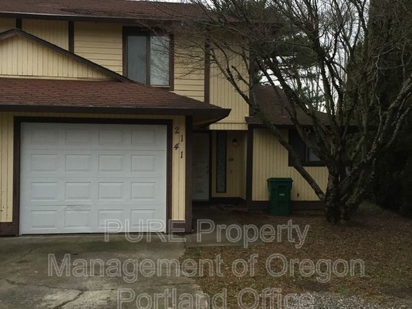 2141 SW Townsend Ct