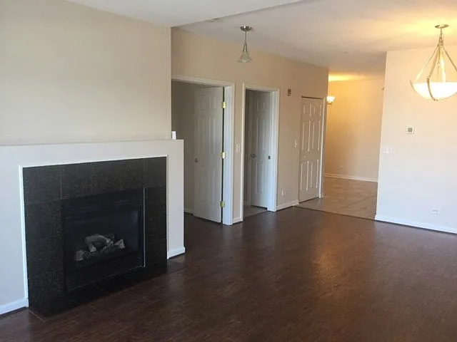 965 Rogers St — Photo 3