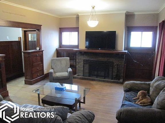 2nd image of 206 N Greeley St