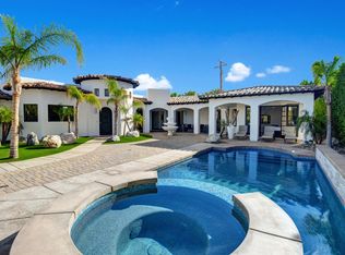 695 Racquet Club Rd, Palm Springs, CA 92262