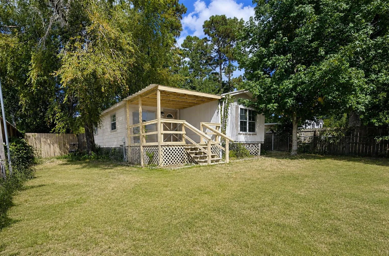 2 bed, 2.0 bath, 1344 sqft, $1,400 — Photo 3