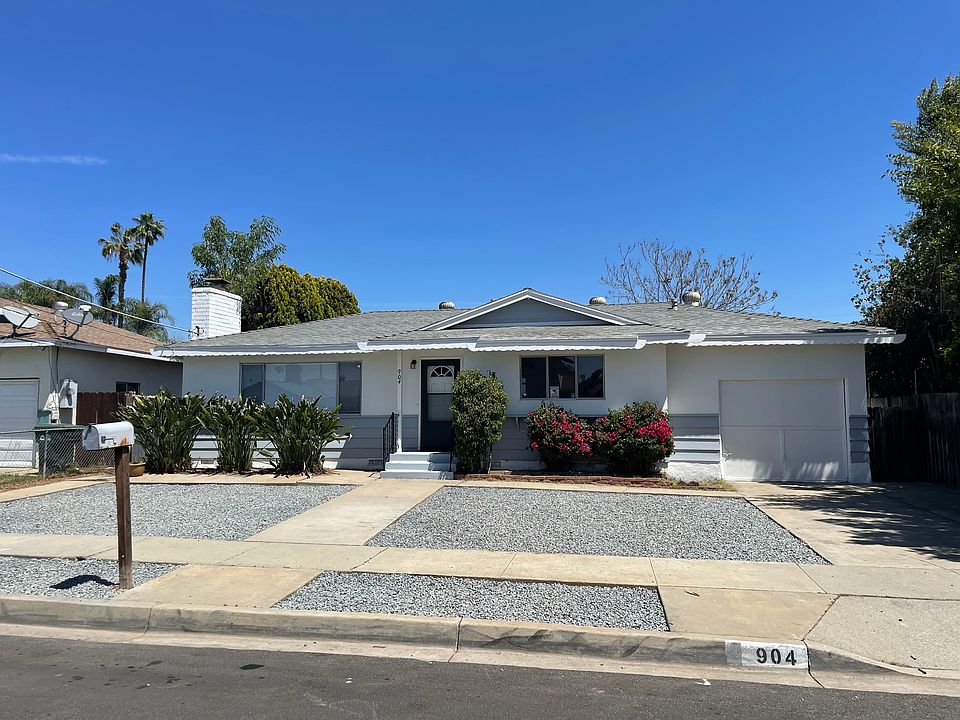 Cottage style home with easy maintenance yard.