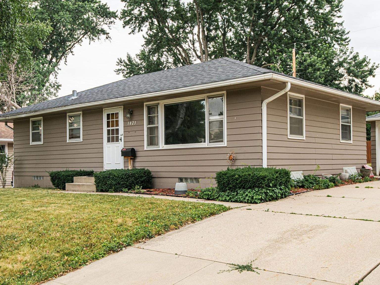 1823 18th St NW, Rochester, MN 55901 MLS 6396904 Zillow