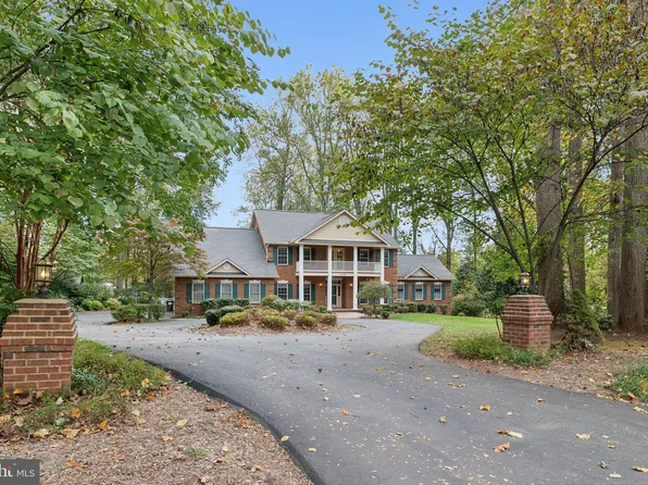 5479 Rosehaven Ct, Warrenton, VA 20187
