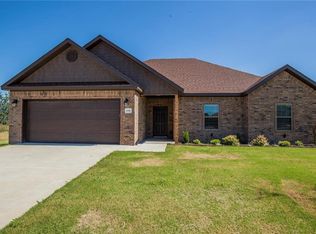 650 Harrison St, Pea Ridge, AR 72751