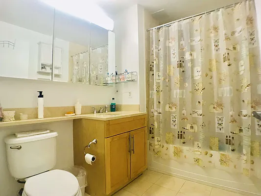 Rented by Century Homes Realty Group LLC | media 24