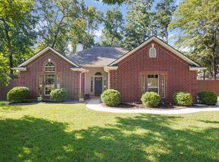 7215 Ramblewood Dr, Magnolia, TX 77354